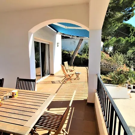 Casa de Férias Global Immo 8002 Torrinos
